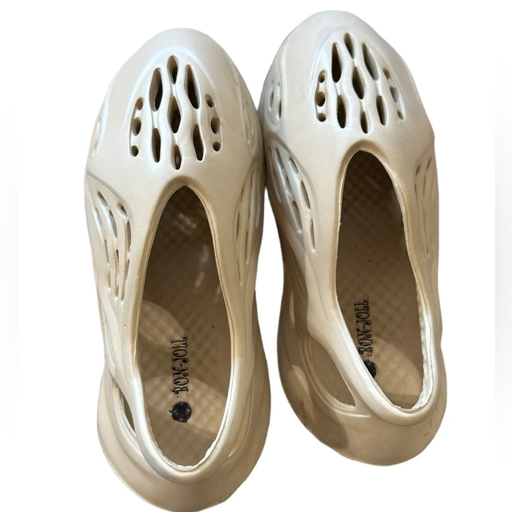 Bon-Joll Foam Runner men's size 6(39) tan - Picture 2 of 8